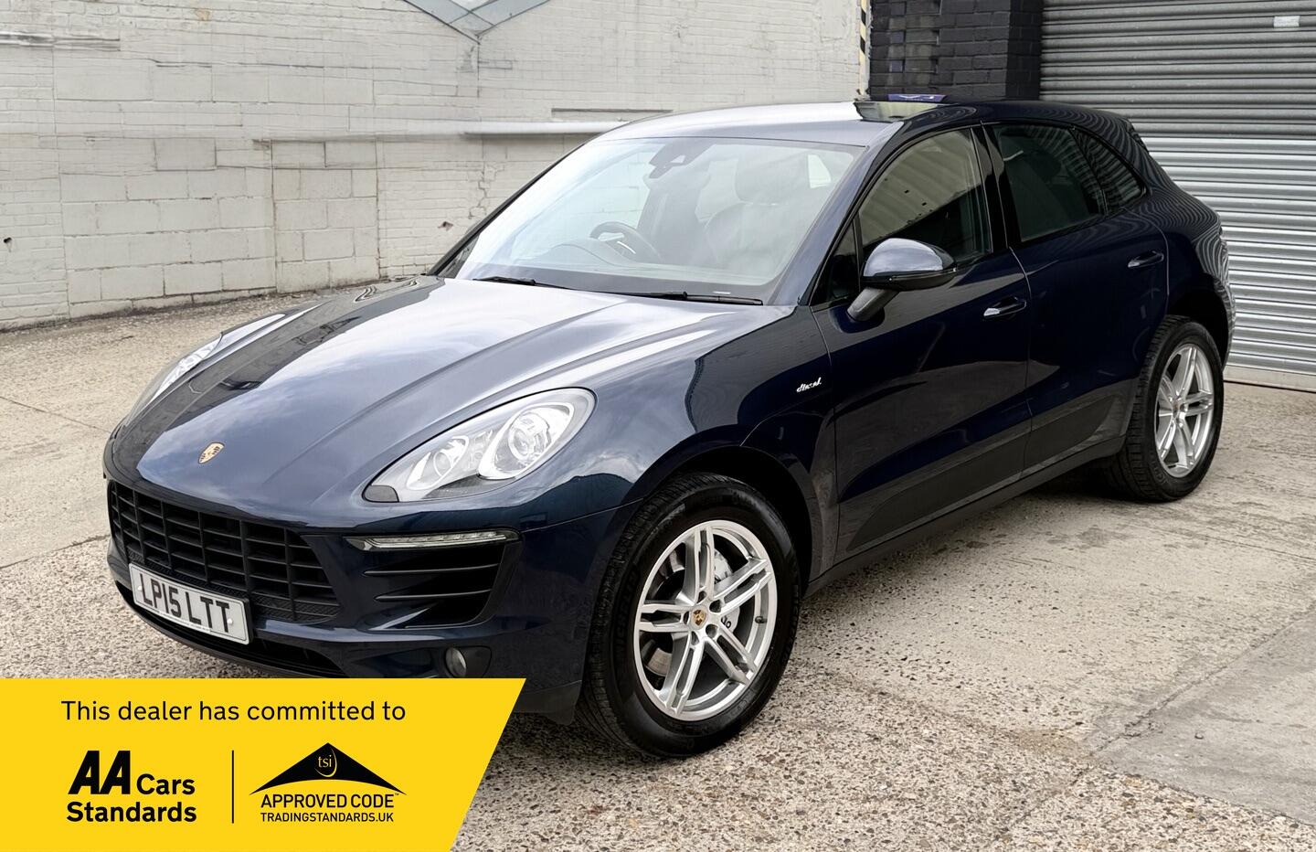 Porsche Macan Left Side